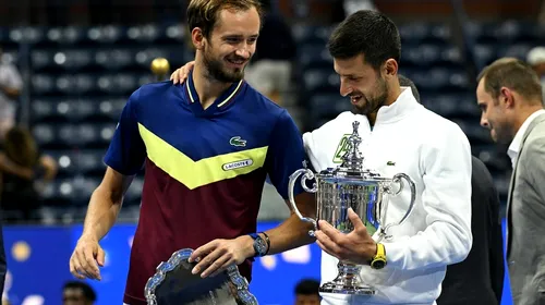 Daniil Medvedev l-a făcut pe Novak Djokovic să izbucnească în râs după finala US Open 2023. „Nu ai de gând să te retragi?” Cum a reacționat sârbul | VIDEO