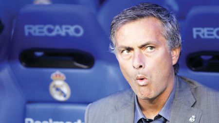 "The Special One" nu a avut parte de o primire de gală la Gijon!** "Mourinho mori!"