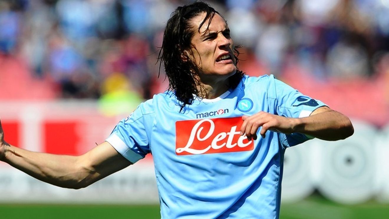 Cavani și-a prelungit contractul cu Napoli