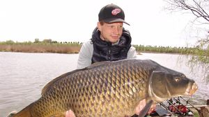 IMAGINEA ZILEI | Arlauskis, într-o ipostază în care nu l-ai văzut niciodată. Captură de 22 kg a portarului stelist