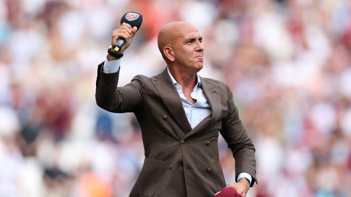 Chivu, făcut praf de furiosul Paolo Di Canio: „Va fi cel mai prost sezon!”
