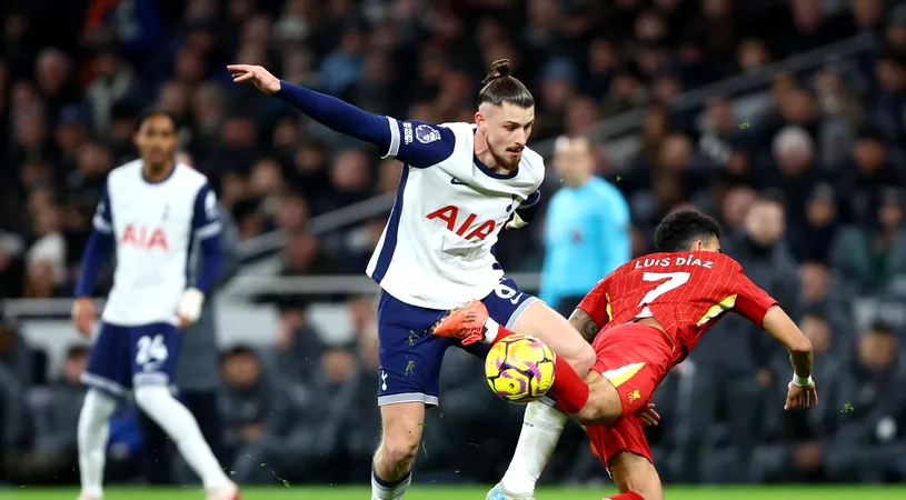 Radu Drăgușin, repriză de coșmar în Tottenham - Liverpool! A fost depășit la două goluri și a primit o notă mică