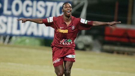 „Becali nu e rasist !"