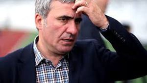 Hagi, despre demiterea lui Teja: "Ar fi bine ca antrenorii să fie mai mult respectați". Ce spune "Regele" despre lipsa fanilor Stelei de la meciuri: "Rămâi mut"