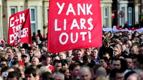 VIDEO** Vezi marșul fanilor de la Liverpool împotriva patronilor americani! „Yankeii, afară!”
