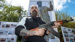 Momente desprinse din filmele cu mafioți trăite de un antrenor român: „Stăteau aliniate mitralierele Kalașnikov”