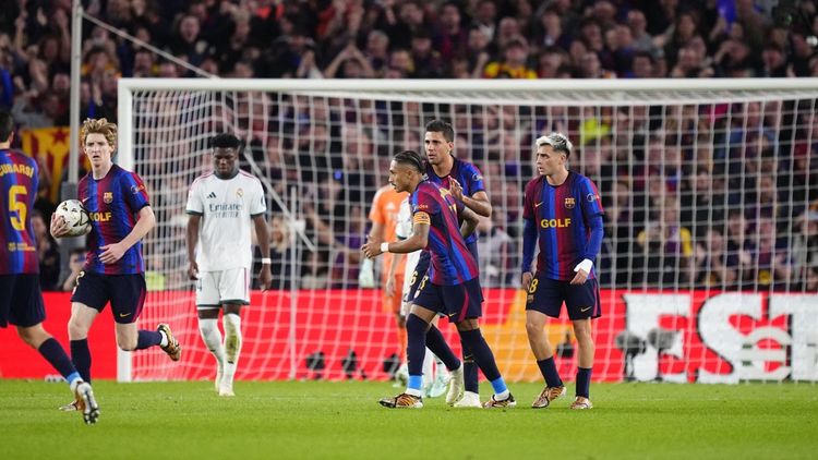 Un român celebru, în tribune la Barcelona – Real Madrid