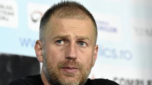 Ipoteza care sperie FCSB vine de la Cluj! Joacă „roș-albaștrii" degeaba amicalul din Turcia? „Noi nu am primit aviz. Permisiunea ar fi fost doar pentru competiții oficiale" 