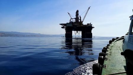 Scandal în Marea Neagră! România refuză cererea Lukoil. Prima reacție a gigantului petrolier rus