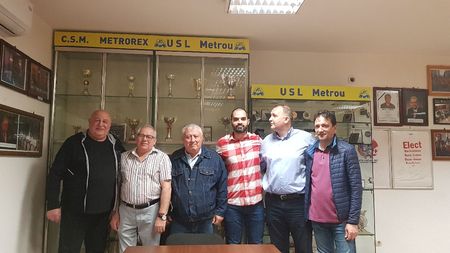 Se închid ușile sportului de la metrou. Conducerea Metrorex refuză să mai susțină clubul care a adus sute de medalii, unele secții s-au închis, sălile par grote, iar antrenorii își strigă indignarea  