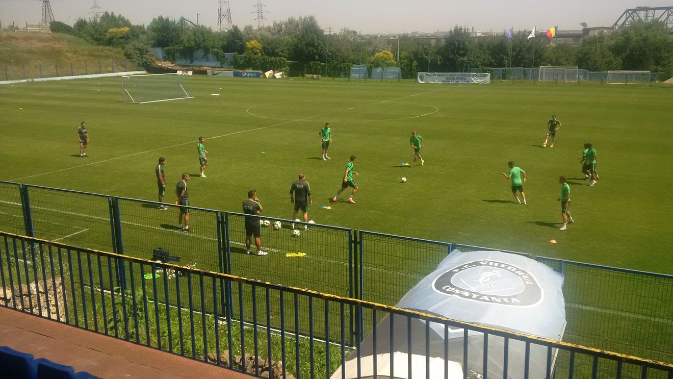 Antena 1 s-a alăturat televiziunilor care vor transmite derby-ul de sâmbătă, Steaua - Petrolul. Echipa lui Rădoi s-a antrenat pe terenul lui Gheorghe Hagi