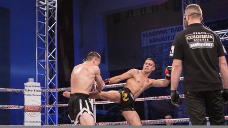 Kickboxing - Colosseum Tournament, azi la Ploiesti. Un fan al Petrolului e kickboxer profesionist și are propria galerie