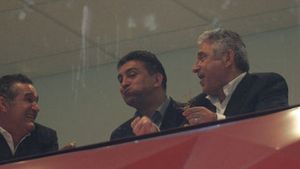 "Mai aduc 3-4 jucători, Ilie are nevoie de încă un număr '9'!" Cine vine în Ghencea?