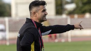 CS Dinamo nu se joacă! Florin Bratu a schimbat aproape jumătate din lot pentru a nu mai rata promovarea în Liga 2 și meciurile cu Steaua