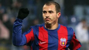 Stancu îl felicită pe Martinovic pentru gestul din meciul cu Petrolul:** "Toți jucătorii trebuiau să facă la fel!" Cine zice că îi lipește Stelei