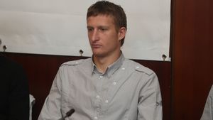 "Becali a făcut lucruri bune pentru mulți oameni și a fost închis pentru că i s-a furat mașina!"