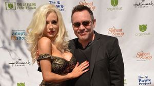 S-a despărțit de fotbalistul pe care îl cucerise și s-a întors la soț. Courtney Stodden a făcut un sextape și îl scoate la licitație