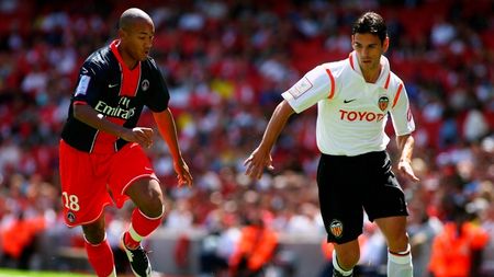 Dinamo a avut în probe un fost jucător al lui PSG! Motivul pentru care fotbalistul francez nu a rămas în curtea "câinilor"