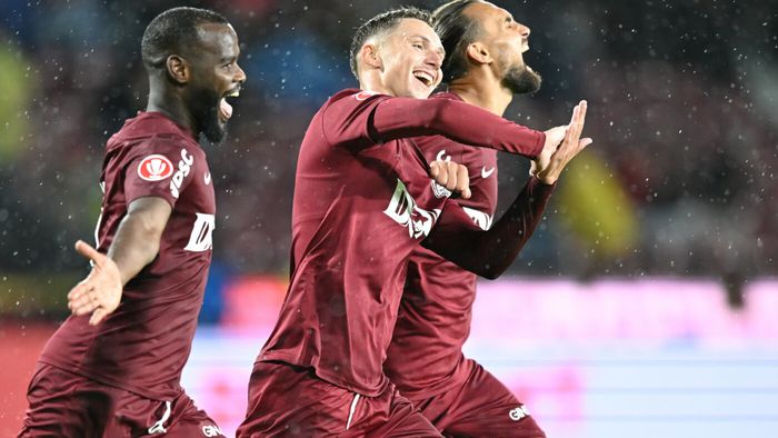 Gigi Becali s-a înțeles cu Nelu Varga pentru transferul lui Louis Munteanu la FCSB. Prețul e secret, dar lista UEFA a cântărit decisiv: „Un milimetru să-l iau”