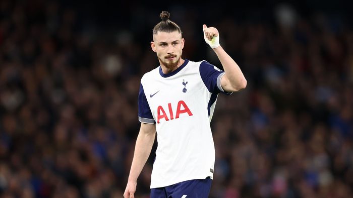 Nota pe care Radu Drăgușin a primit-o după victoria istorică din Manchester City - Tottenham 0-4