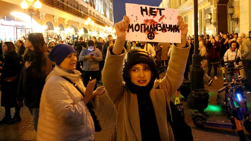 Mi-e frică. Peste 1.300 de persoane au fost arestate la protestele anti-mobilizare din întreaga Rusie