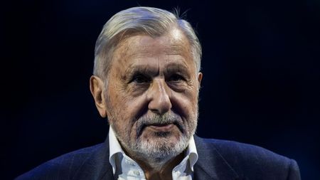 Ilie Năstase a transmis un mesaj pentru familia lui Helmut Duckadam și a lansat un atac la adresa lui Adrian Mutu: „L-am auzit că a zis asta. O să sun eu să-l întreb”