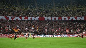 Peluza PCH a luat decizia după anunțul lui Dinamo despre noua stemă: „Nu acceptăm! Nimeni în stadion!”
