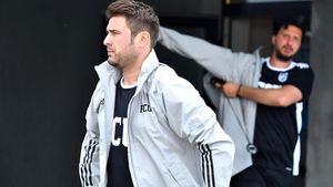 FC U Craiova își întărește poarta! Ce goalkeeper semnează cu echipa pregătită de Adrian Mutu | EXCLUSIV