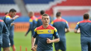 Diferențe uriașe între discursul halucinant al lui Iordănescu și cel al jucătorilor. Torje, dărâmat la finalul meciului: "Este rușinos, ne cerem scuze suporterilor"