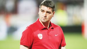 "Ciobi" e pregătit să-i ia locul lui Mulțescu! Fostul stoper are o "calitate" obligatorie pentru angajarea la Dinamo