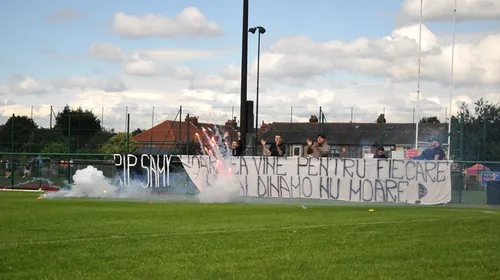 Captură „impresionantă” pentru ultrașii lui Dinamo. Șase suporteri au furat steagul unei familii, fani ai lui Heart of Midlothian