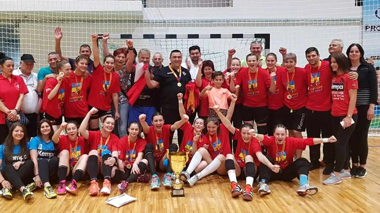 Brașovul, noul pol de putere în handbalul feminin juvenil! Cum a reușit Mariana Tîrcă să facă o echipă campioană în numai 7 luni. 