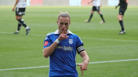 Un patron din Superliga, implicat direct în lupta pentru evitarea retrogradării, ridică semne de întrebare după meciul FC U Craiova - U Cluj! „Îl știam om serios pe Neluțu Sabău! Să explice de ce nu a jucat cu Chipciu și Popa titulari”. EXCLUSIV