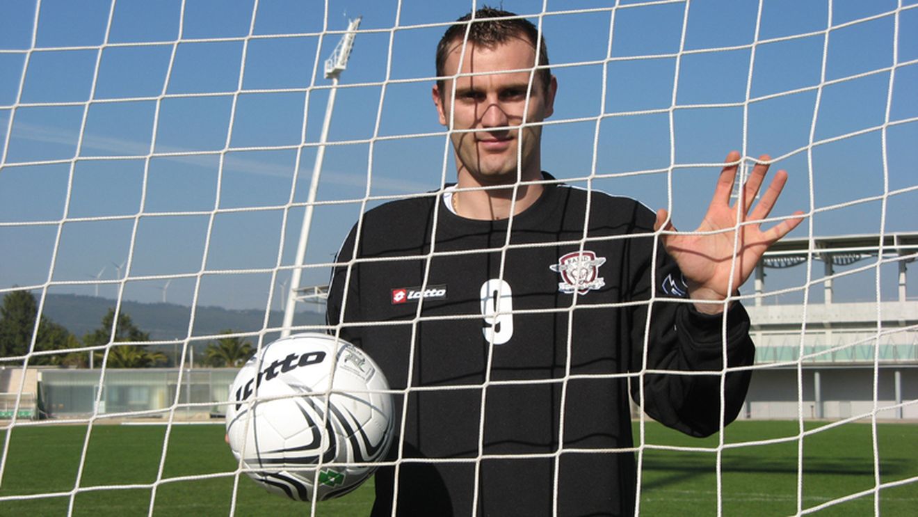 Despotovic, exilat de Rapid, golgeterul Murciei!