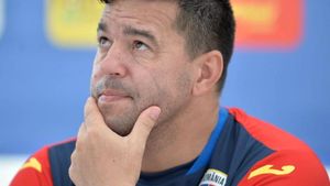 Un fost antrenor al Universității Craiova, noul selecționer al naționalei care i-a scos peri albi lui Cosmin Contra. „Proiectul este ambițios”