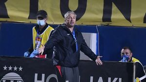 Scoțienii au reacționat după ce numele lui Dan Petrescu a apărut pe lista lui Celtic. „S-ar descurca presiunii!”