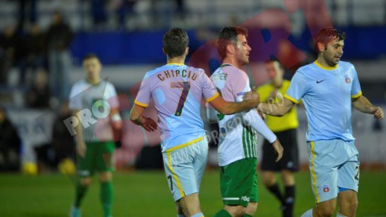 S-au dus de Râpă!** Probleme pentru Reghe: Steaua, nervoasă și dominată de locul șase din Ungaria! Steaua - Ferencvaros 1-2. Râpă, modest