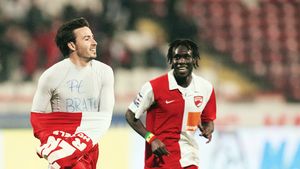 Cristea, dator la Mircea Rednic