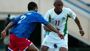 El Hadji Diouf, bătut într-un restaurant de o bandă de puști, după ce i-a făcut "săraci"