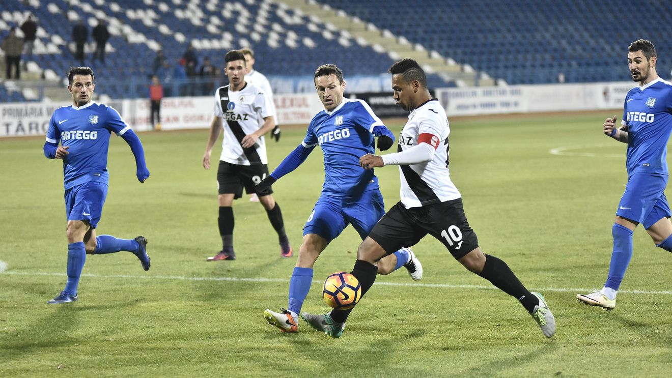  Gaz Metan - Pandurii 3-1. Introdus la pauză, Eric a decis meciul. Brazilianul a contribuit la toate cele trei goluri ale gazdelor