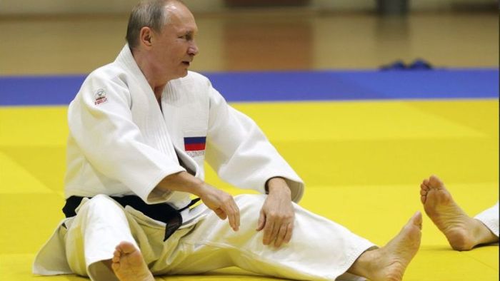 De ce a ordonat Vladimir Putin atacul sângeros asupra Ucrainei! Gigi Becali îl distruge pe dictatorul însetat de război: „Așa ceva nu mai poate fi iertat! Îi întunecă dracii mintea!”