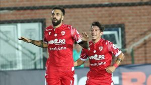 Dinamo, o forță mai puternică decât FCSB! Ce investitori ar transforma formația din „Ştefan cel Mare” în cea mai bogată echipă din Superliga: „Ăştia 4 îl bat pe Gigi Becali! Au bani mulți"