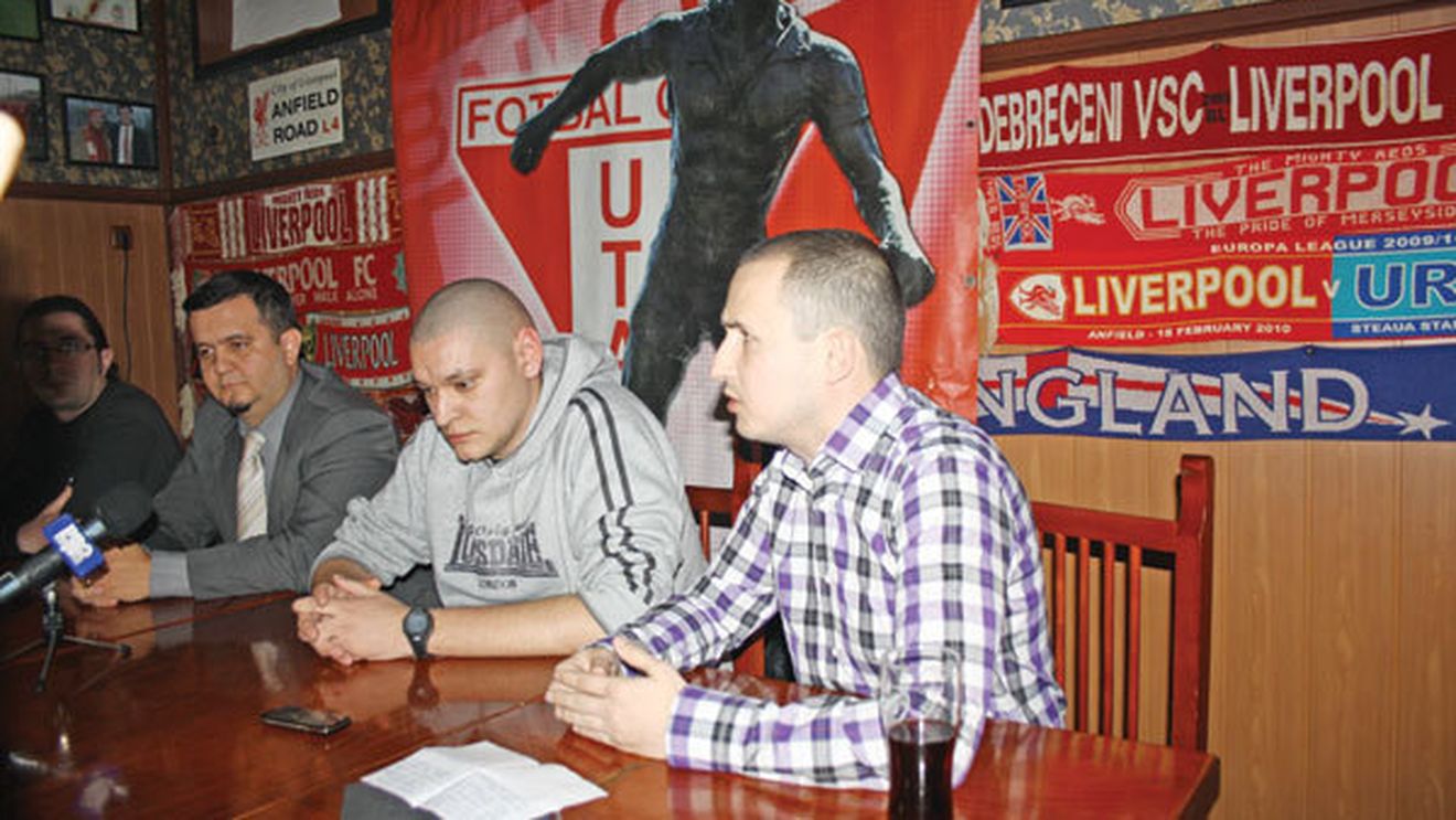 Fanii celor de la UTA și Poli nu renunță la proteste, chiar dacă Dragomir a INTERZIS amicalul dintre cele două echipe:** "Să ne dezafilieze UEFA!"