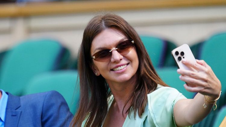 EXTRA Simona Halep nu l-a uitat pe bărbatul care i-a fost alături în loja regală