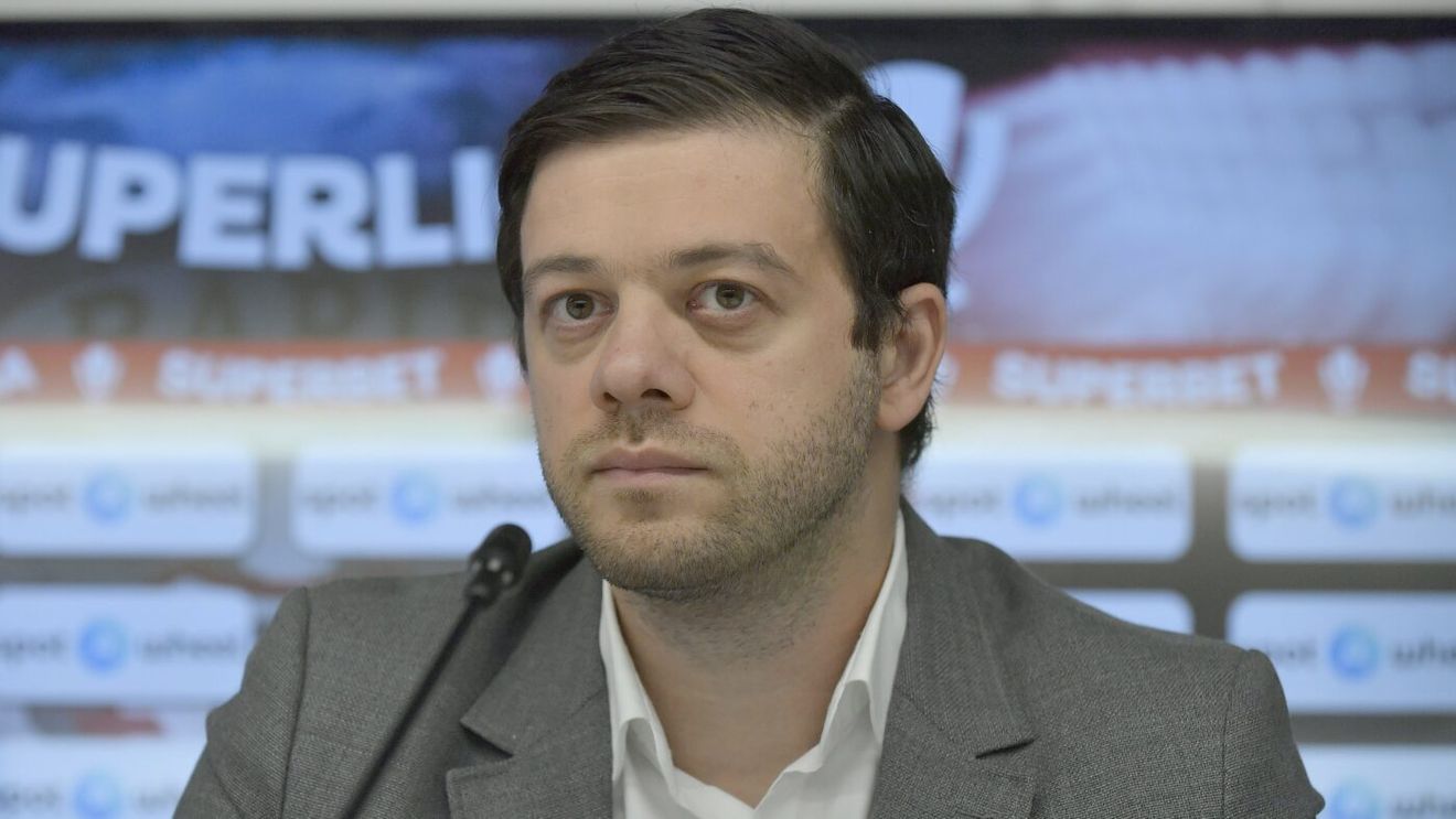 Italienii au anunțat că Rapid vrea să îl transfere pe Răzvan Sava. Reacția lui Victor Angelescu
