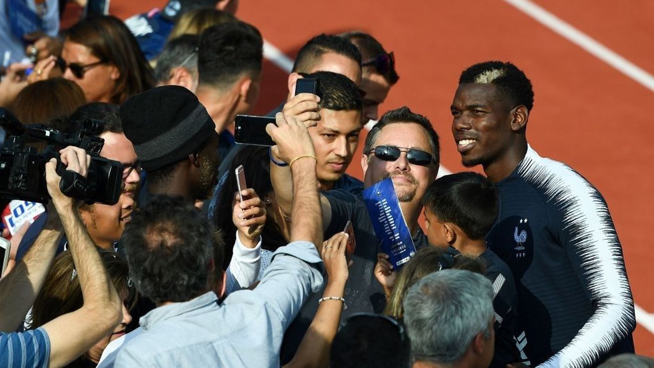 "New entry" pe lista cluburilor care-l vor pe Pogba! Francezul pleacă la United și Raiola a trecut la treabă: "I-a promis transferul!" | FOTO