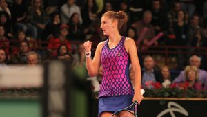Irina Begu s-a calificat în "sferturi" la Charleston, după o nouă revenire memorabilă: 1-6, 6-2, 7-6 cu Monica Puig! Urmează "Angie" Kerber