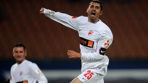 "Steaua și Rapid au făcut un egal pentru Dinamo!** Incidentele între jucători sunt inerente la derby-uri"