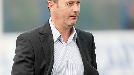 Rednic: "NEC te adoarme, apoi te taxează"