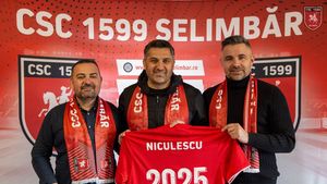 Președintele liderului Ligii 2, despre situația antrenorului Claudiu Niculescu: ”Poate să plece când vrea.” Clubul a ales stadionul unde organizează ultimele două jocuri din sezonul regular